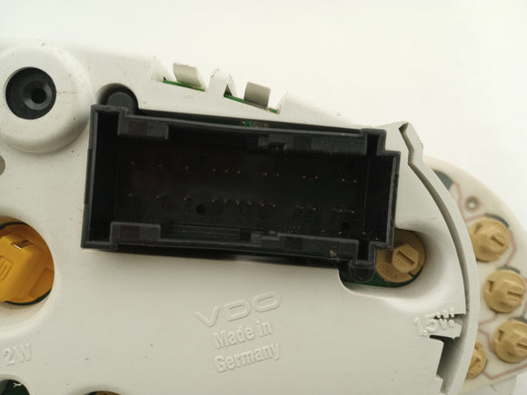 Mercedes SLK320 Instrument Cluster Speedometer