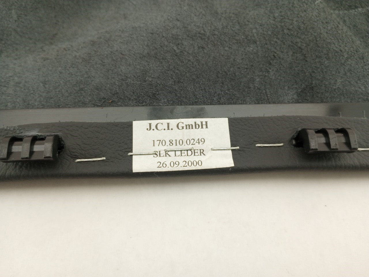 Mercedes SLK320 Rear Center Storage Pocket