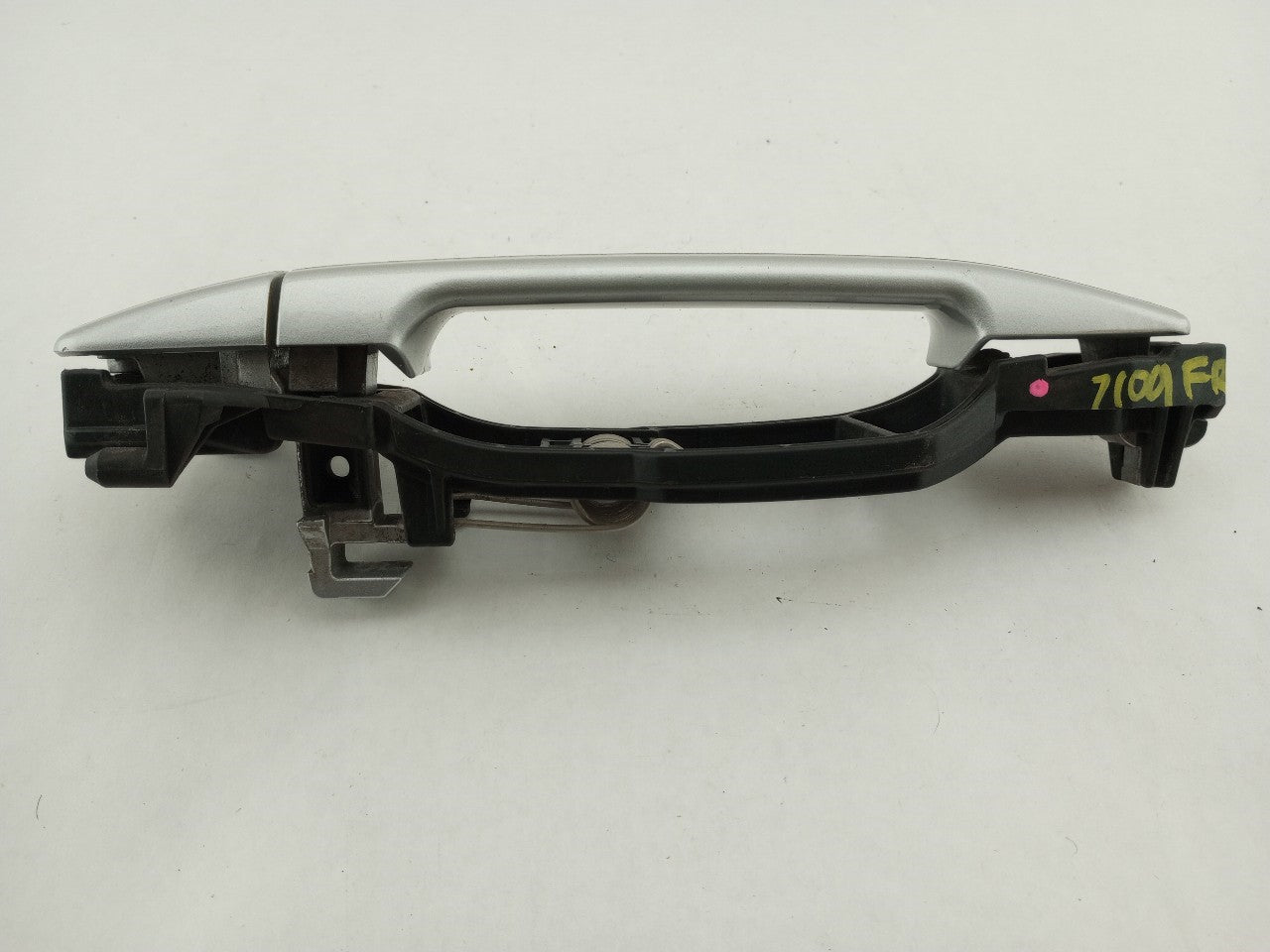 Mercedes SLK320 Passenger Right Front Exterior Door Handle
