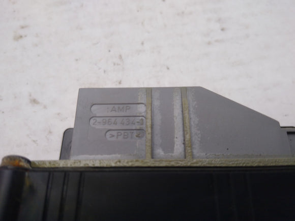 Mercedes SLK230 Radio Audio Amplifier