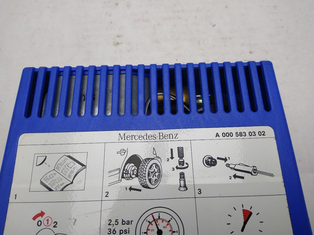 Mercedes SLK230 Tire Air Compressor