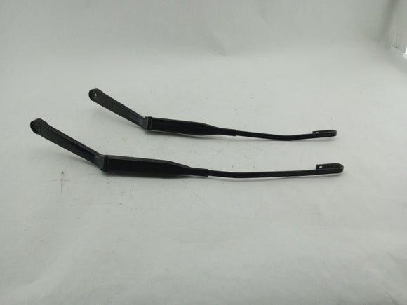 Mercedes SLK230 Pair Of Windshield Wiper Arms