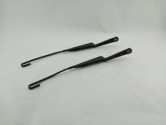 Mercedes SLK230 Pair Of Windshield Wiper Arms