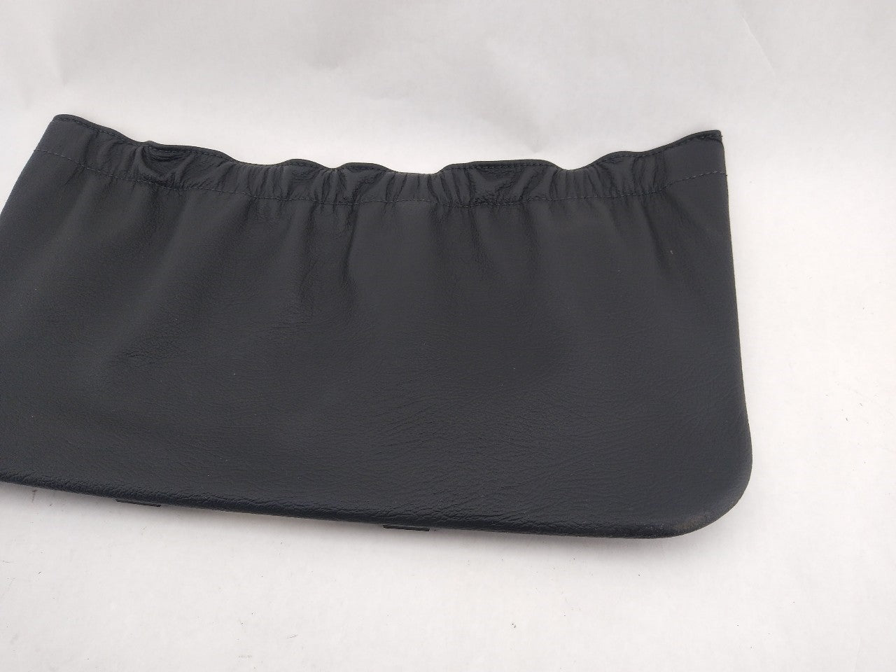 Mercedes SLK230 Rear Center Storage Pocket