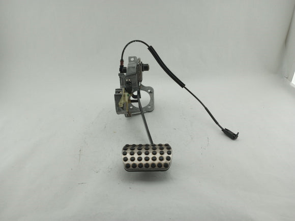 Mercedes SLK230 Brake Pedal