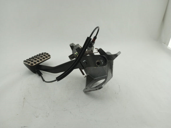 Mercedes SLK230 Brake Pedal