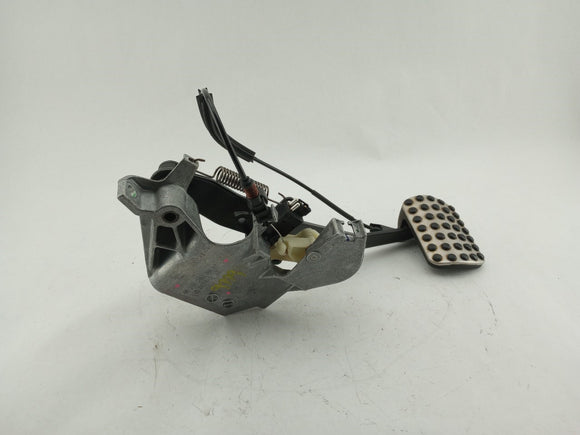 Mercedes SLK230 Brake Pedal