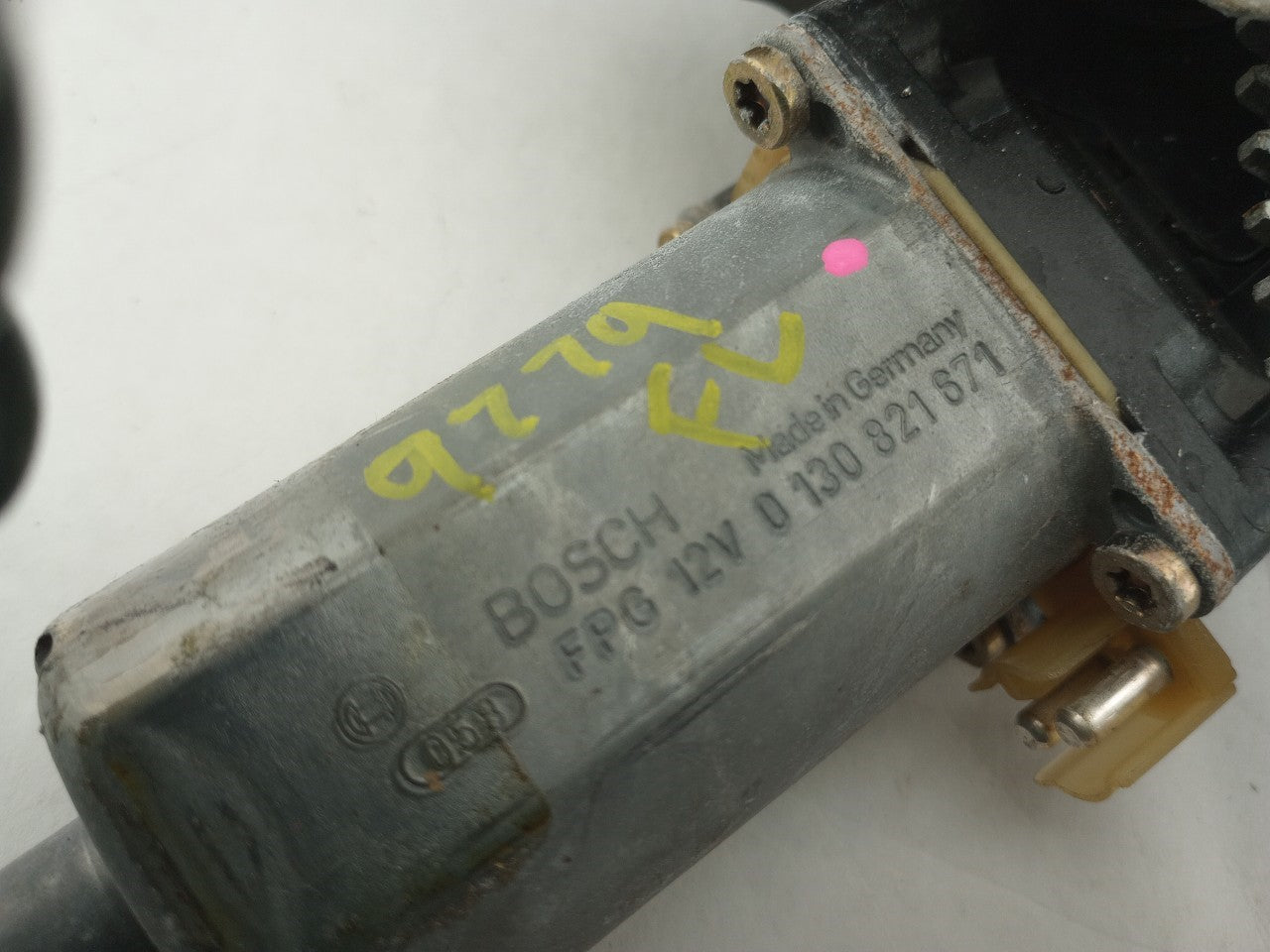 Mercedes SLK230 Driver Left Front Door Window Regulator