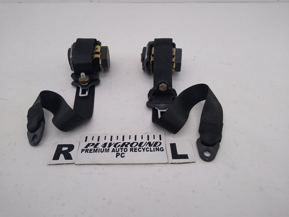 Mercedes SLK320 Pair Of Front Seat Buckles