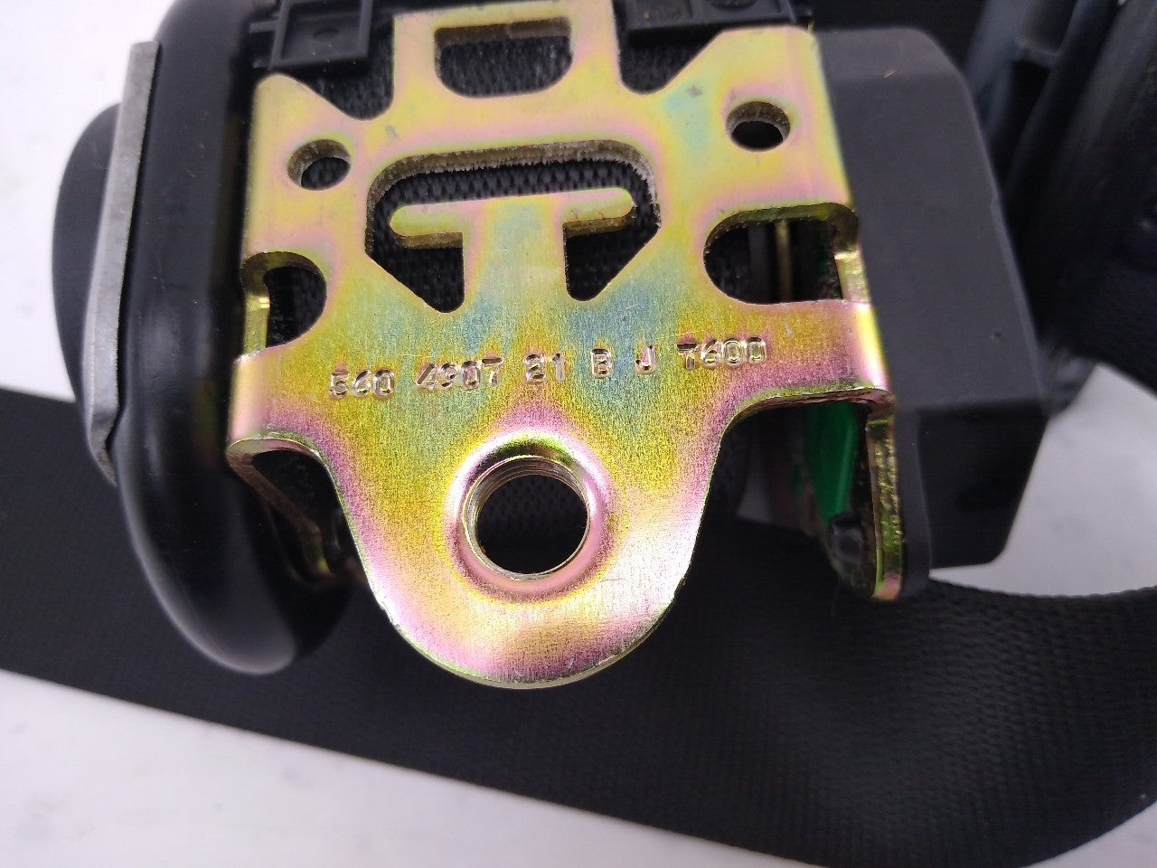 Mercedes SLK320 Pair Of Front Seat Buckles