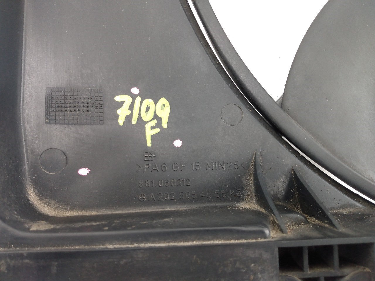 Mercedes SLK320 Radiator Cooling Fan
