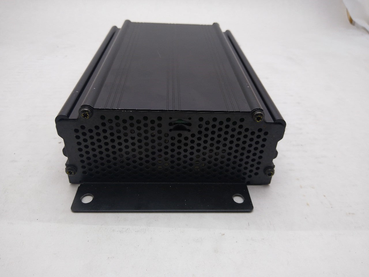 Mercedes SLK320 Radio Audio Amplifier