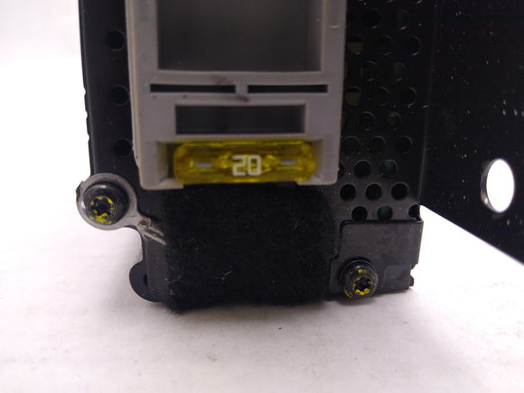 Mercedes SLK320 Radio Audio Amplifier