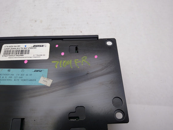 Mercedes SLK320 Radio Audio Amplifier