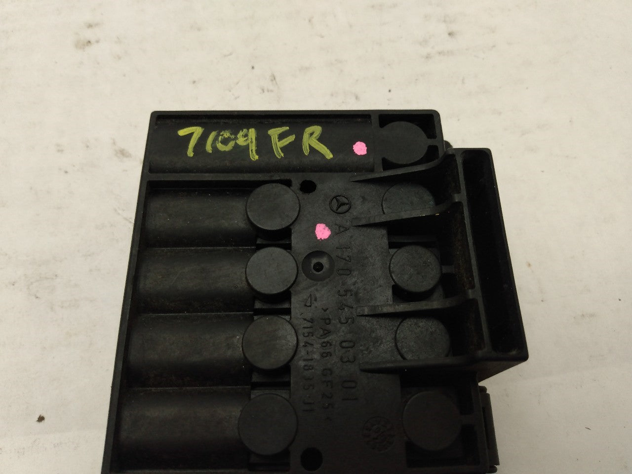Mercedes SLK320 Fuse Box Junction Relay