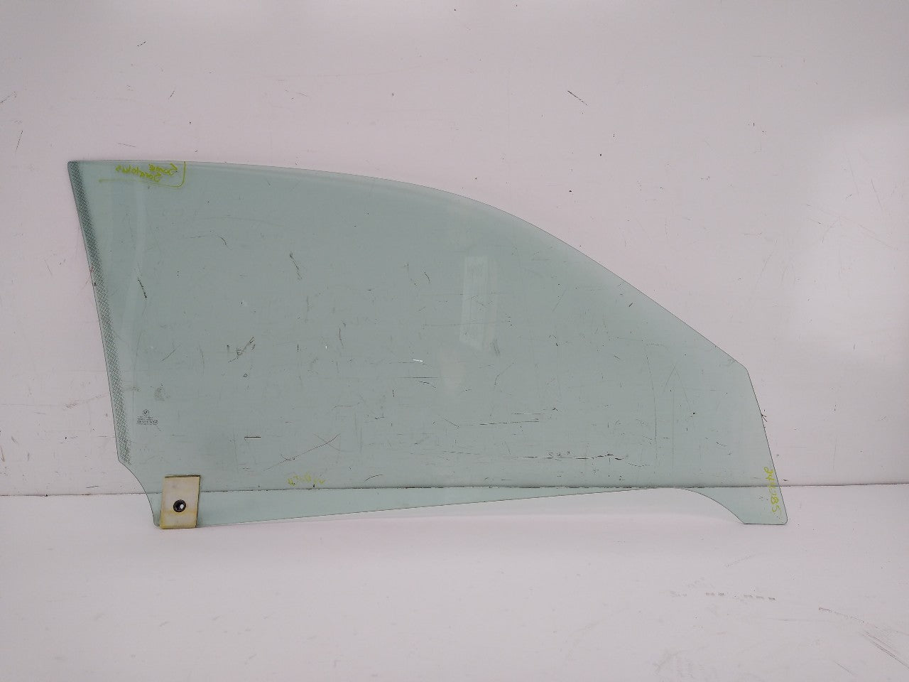 BMW 330Ci Driver Left Front Door Window Glass - 0