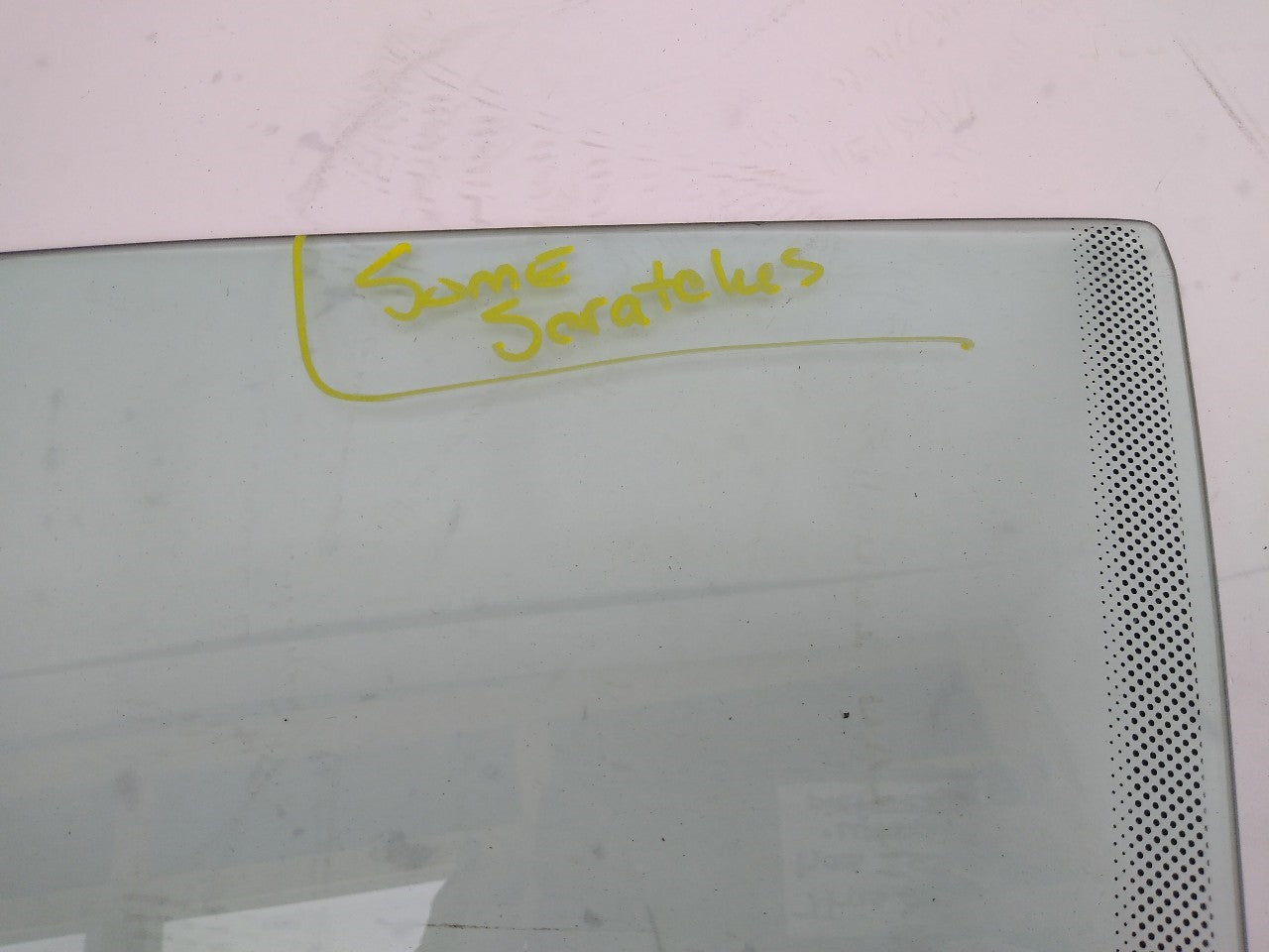 BMW 330Ci Driver Left Front Door Window Glass