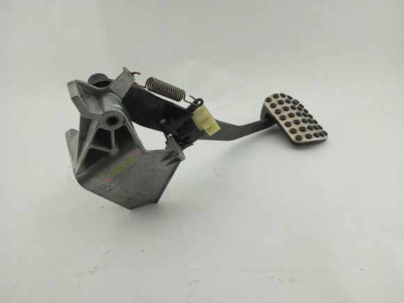 Mercedes SLK320 Brake Pedal