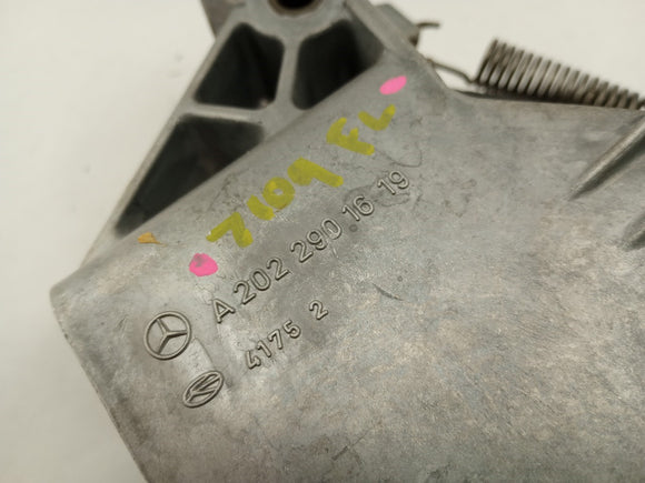 Mercedes SLK320 Brake Pedal