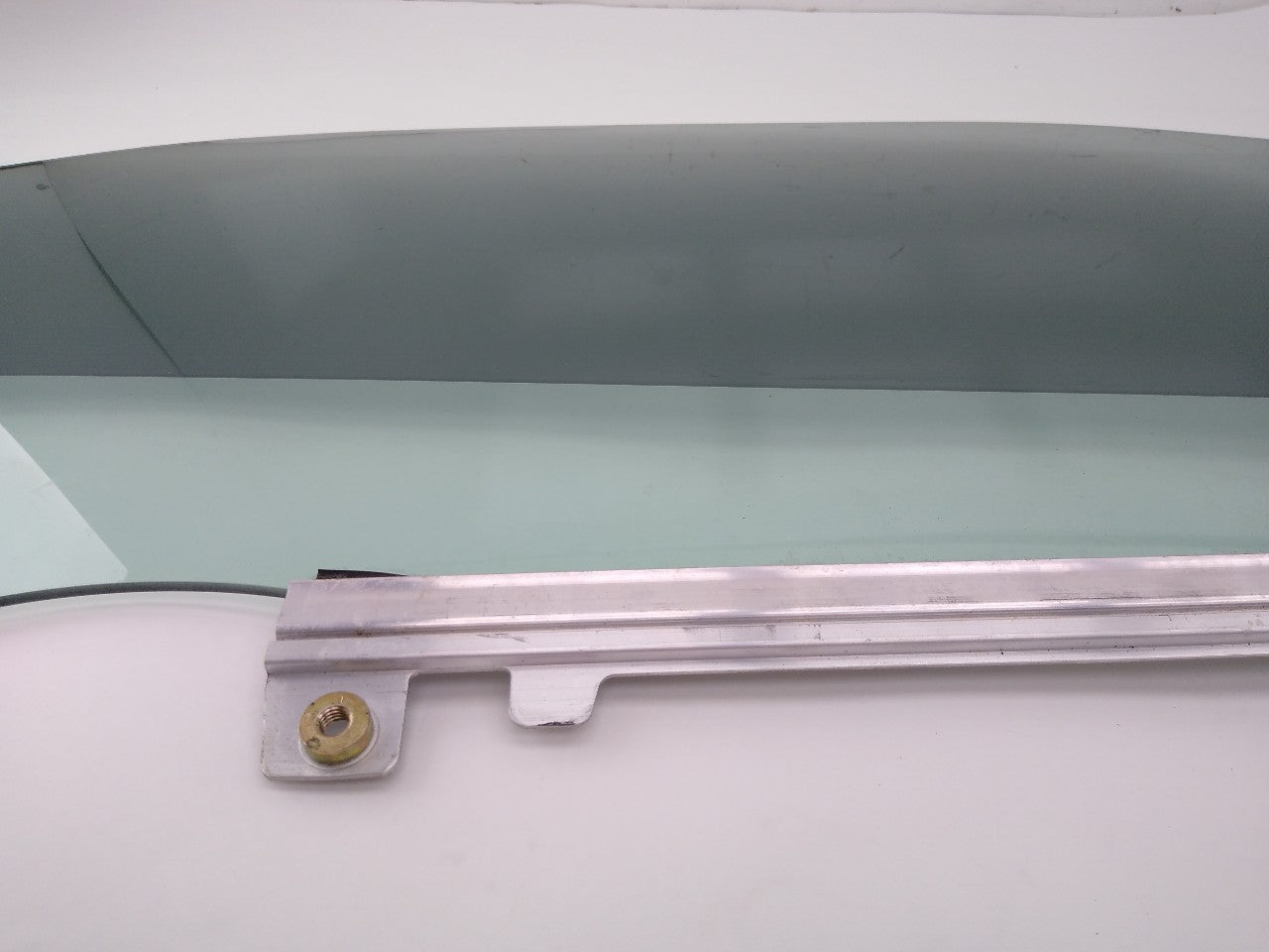 Mercedes SLK230 Passenger Right Front Door Window Glass