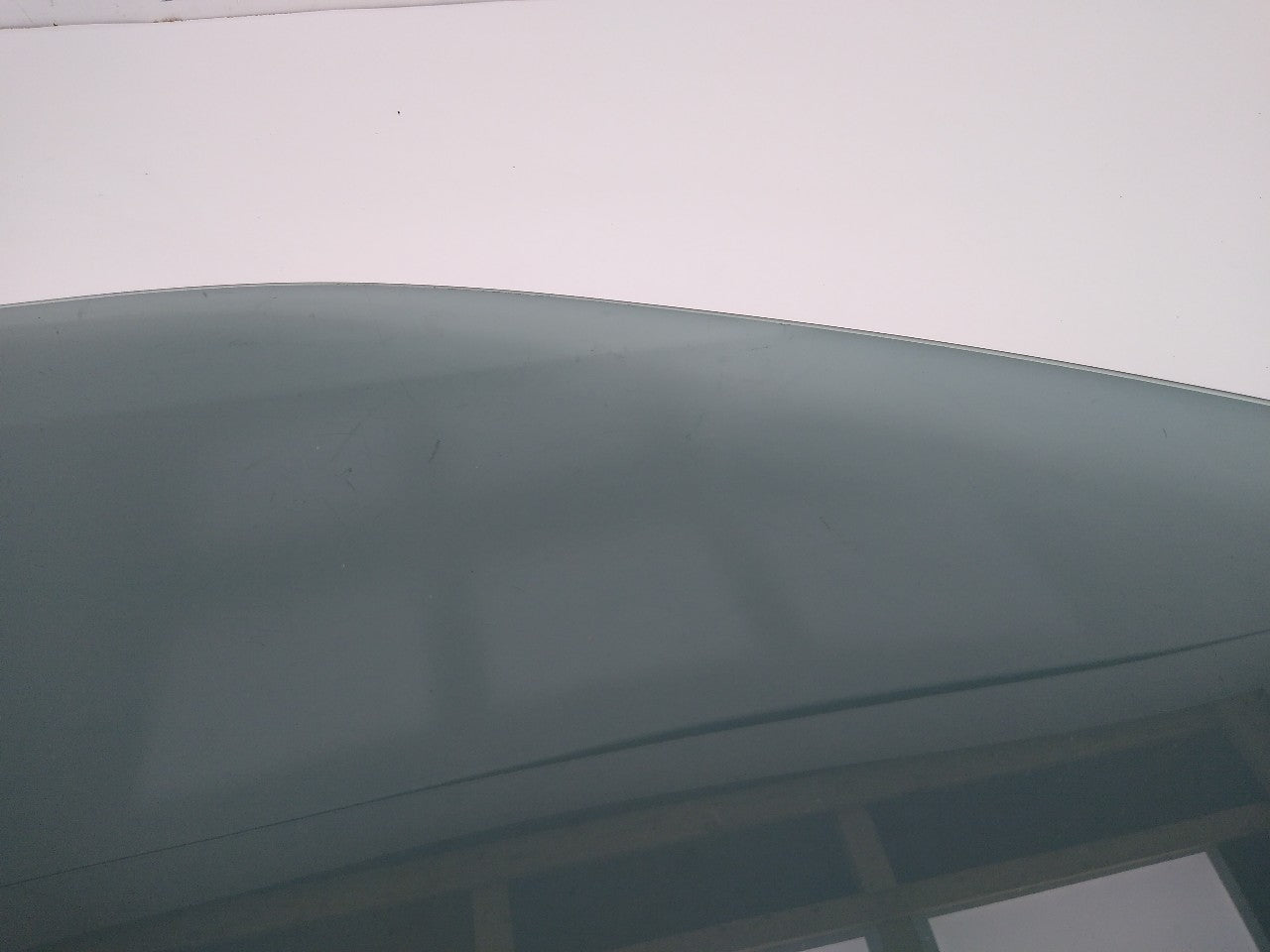 Mercedes SLK230 Passenger Right Front Door Window Glass