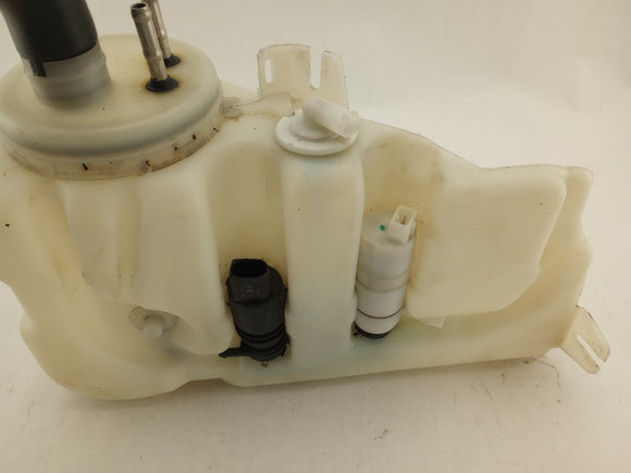 Mercedes SLK230 Windshield Washer Reservoir
