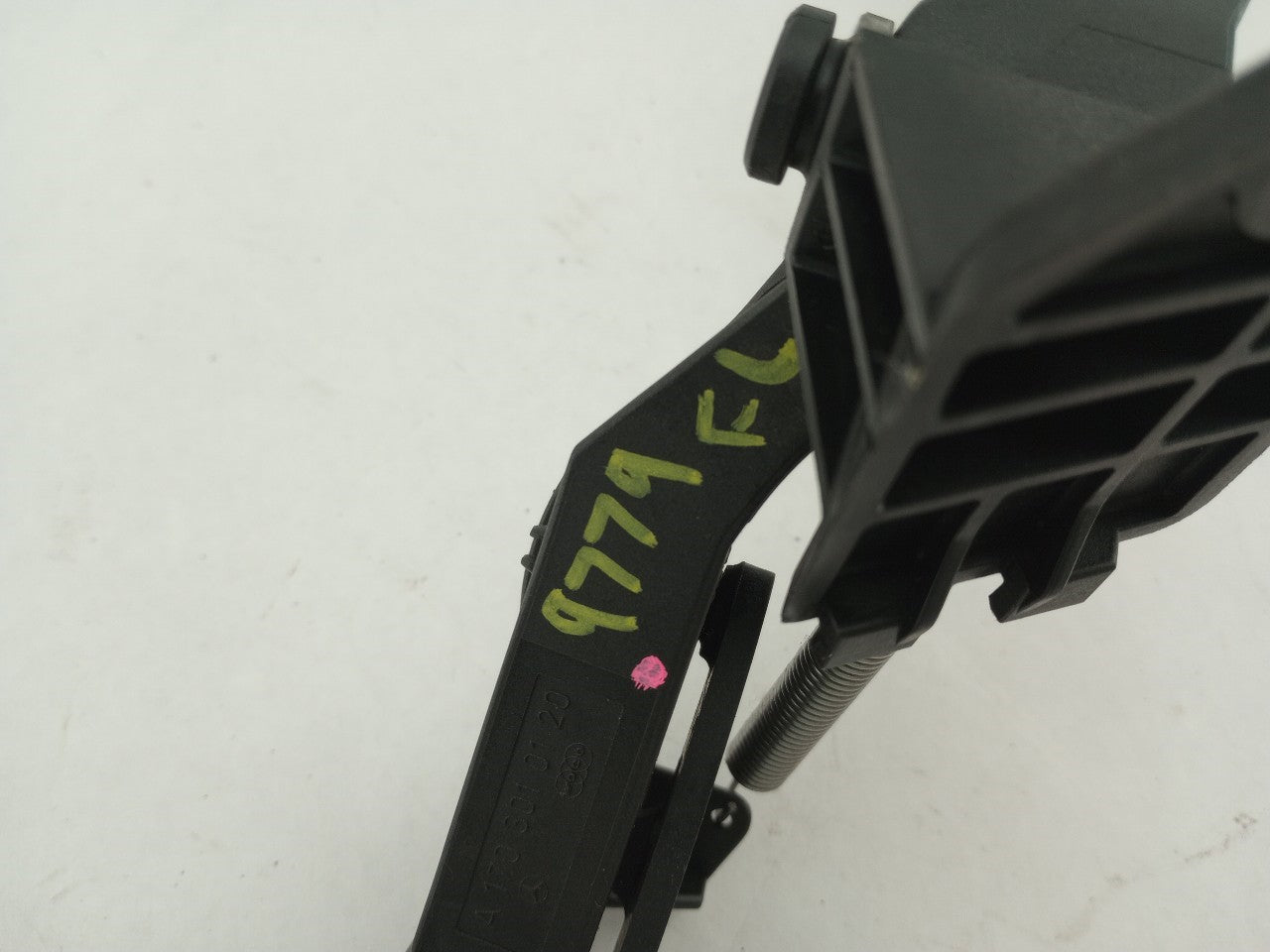 Mercedes SLK230 Accelerator Gas Pedal