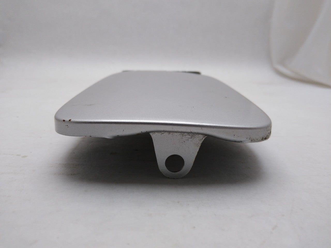 Mercedes SLK320 Fuel Filler Door
