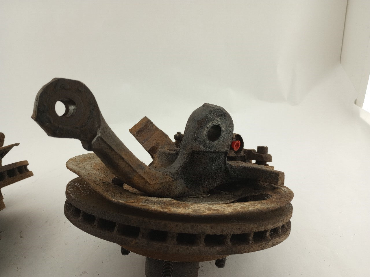 Pontiac Firebird Pair Of Front Spindle Knuckle Hubs