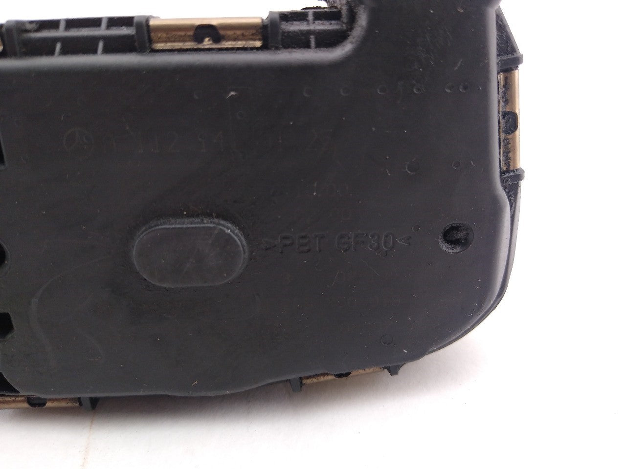 Mercedes SLK320 Throttle Body