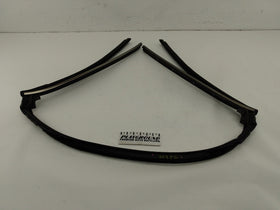 Mercedes SLK320 Front Center Convertible Top Seal