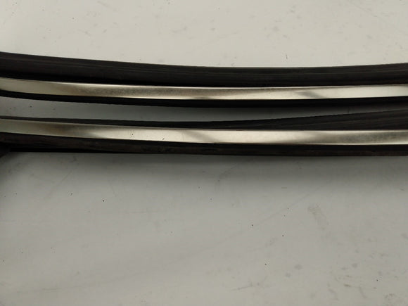 Mercedes SLK320 Front Center Convertible Top Seal