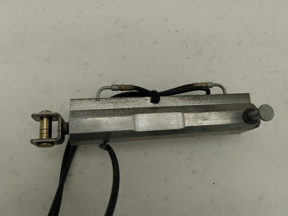 Mercedes SLK320 Pair Of Convertible Top Main Lift Cylinders