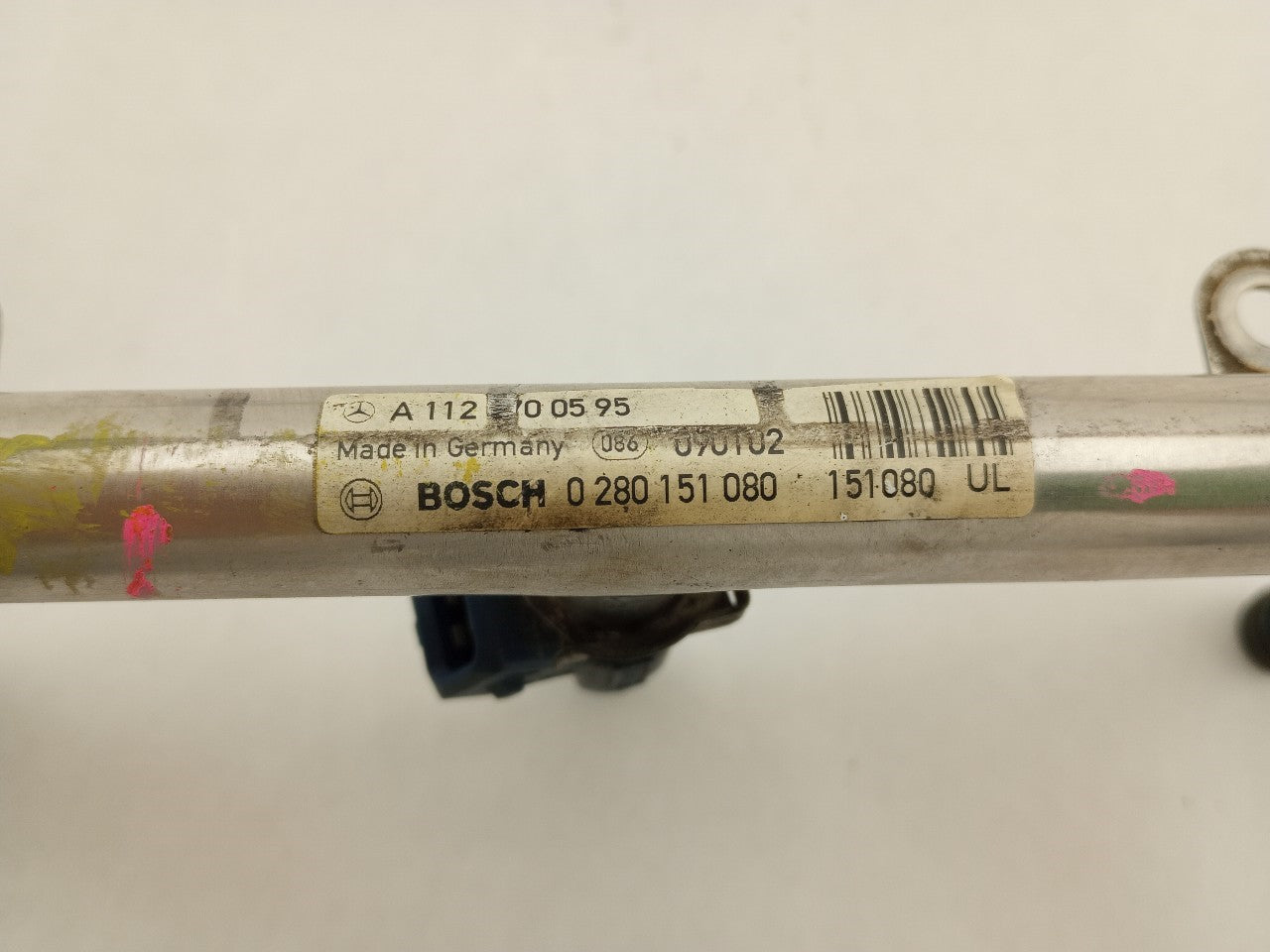Mercedes SLK320 Fuel Rail With Injectors