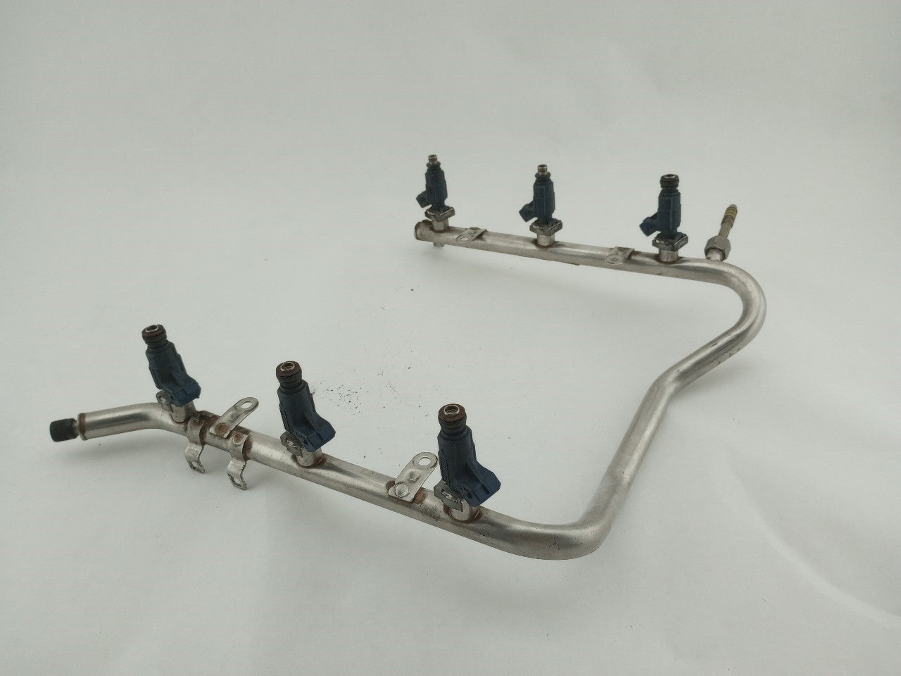 Mercedes SLK320 Fuel Rail With Injectors
