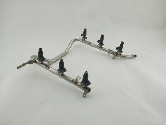 Mercedes SLK320 Fuel Rail With Injectors