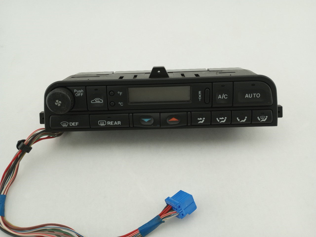 Jaguar XK8 Climate Control Switch