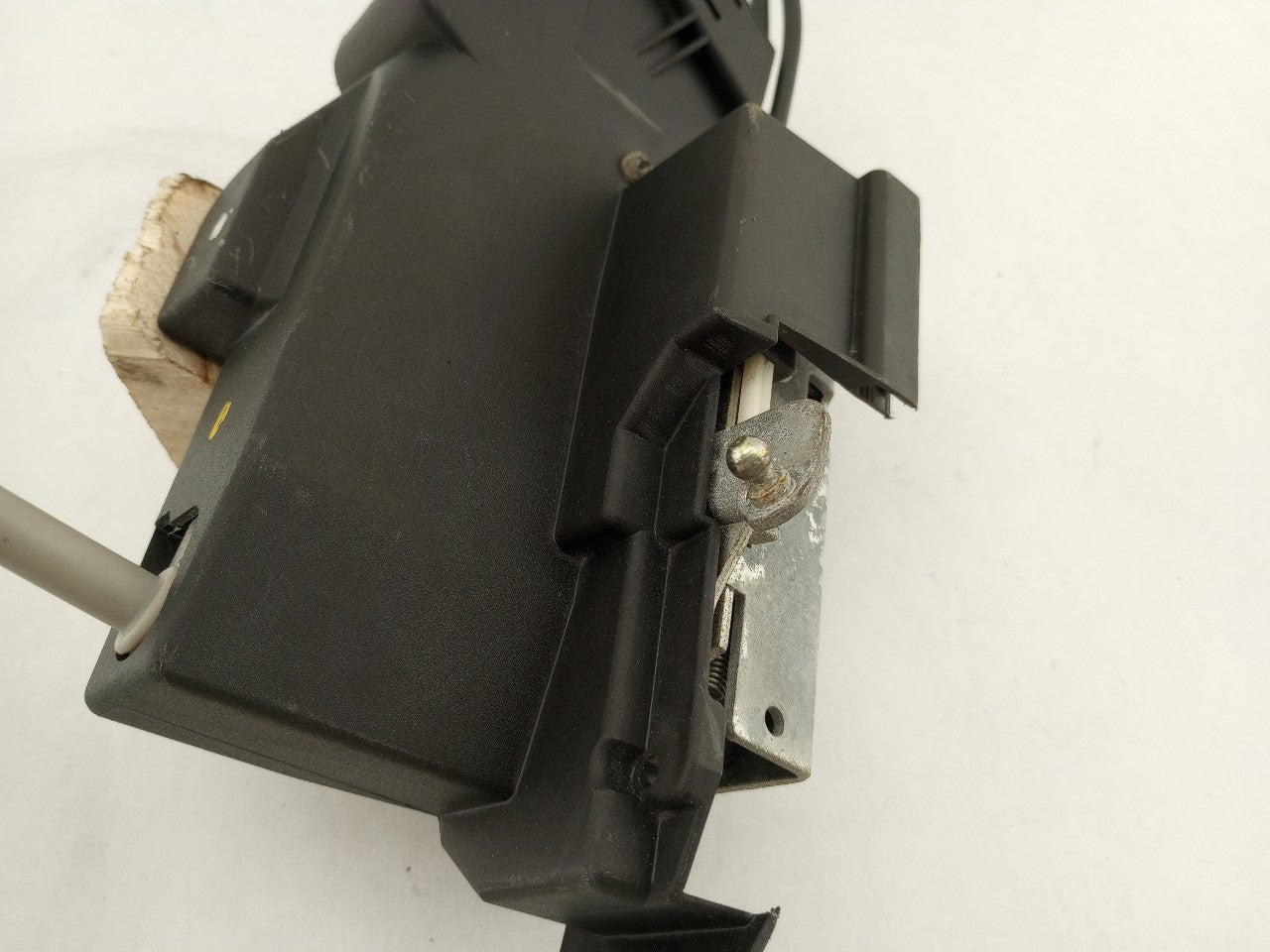 Jaguar XK8 Passenger Right Front Door Lock Actuator