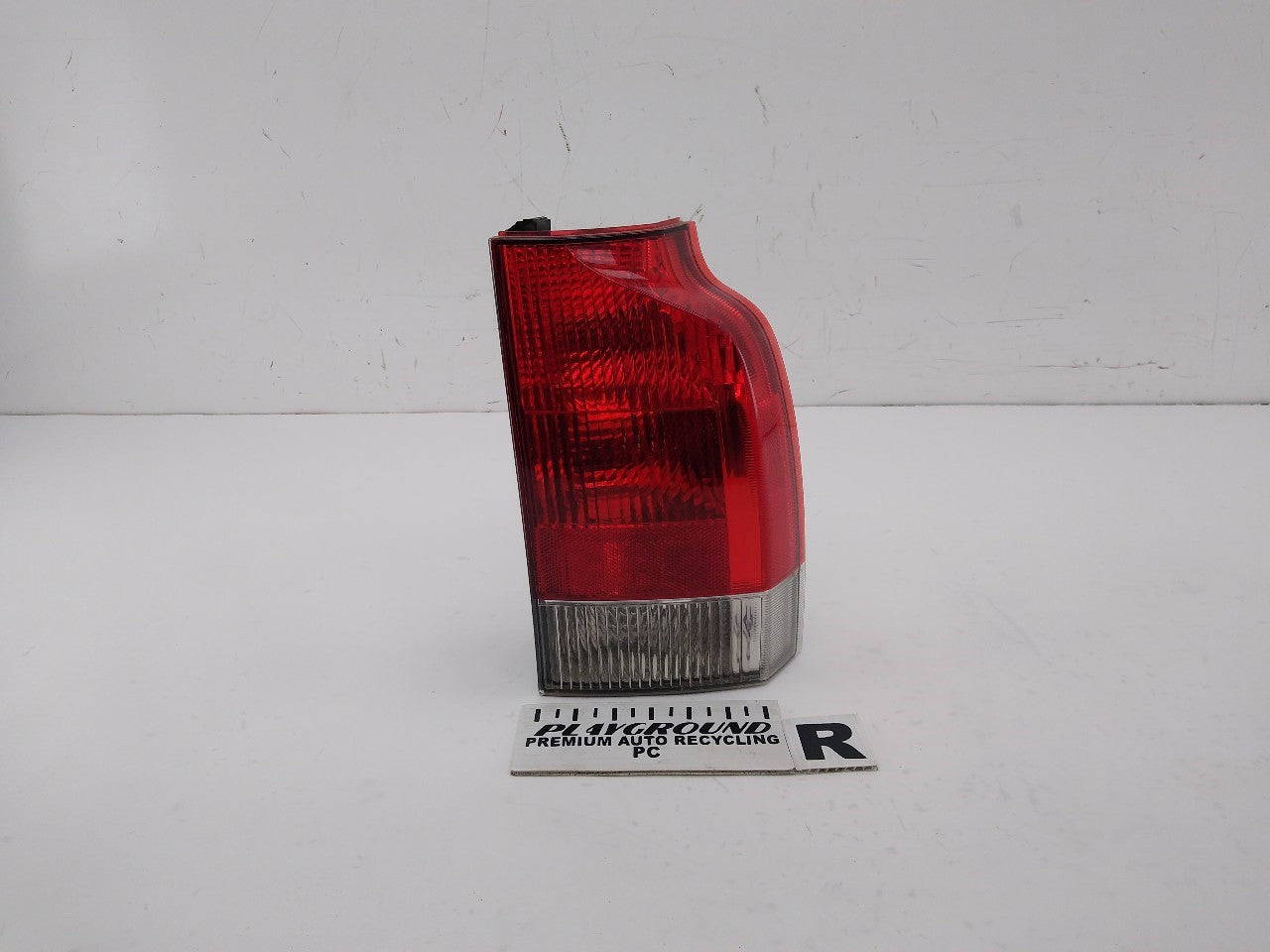 Volvo XC70 Passenger Right Lower Tail Lamp