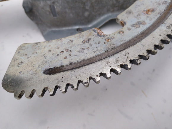 Land Rover Discovery Driver Left Front Door Window Regulator