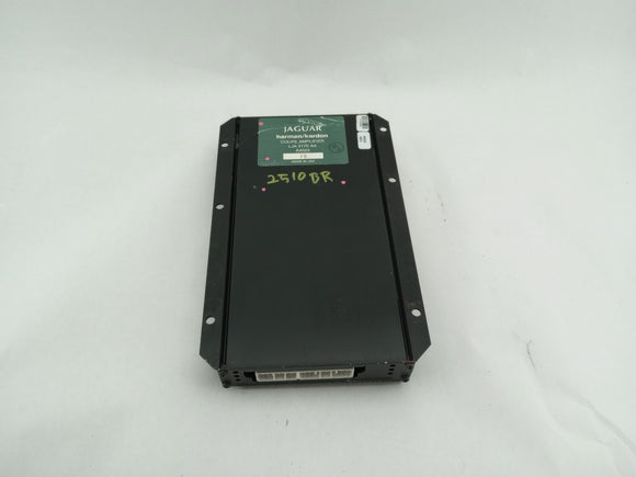 Jaguar XK8 Radio Audio Amplifier