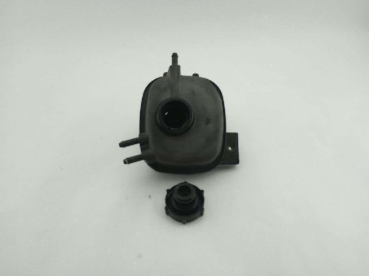 Jaguar XK8 Coolant Expansion Tank Reservoir