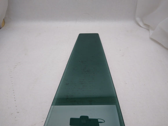 Land Rover Discovery Passenger Right Rear Door Vent Window Glass
