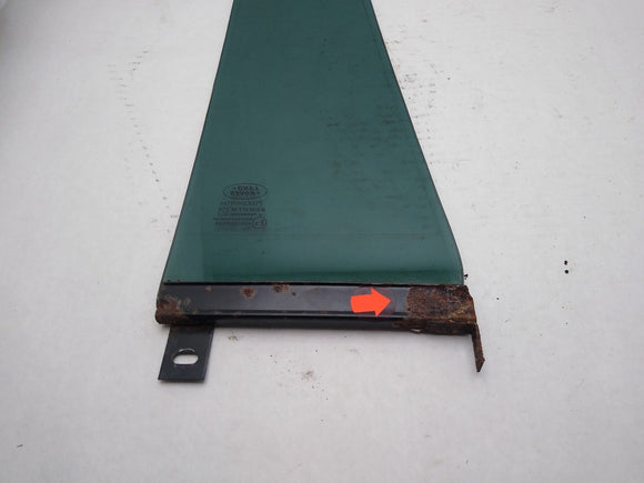 Land Rover Discovery Passenger Right Rear Door Vent Window Glass