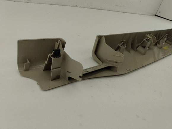 Land Rover Discovery Rear Upper Cargo Trim Cover