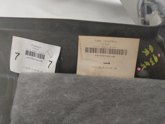 Land Rover Discovery Passenger Right Rear Upper Quarter Trim