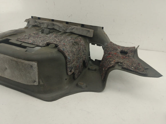 Land Rover Discovery Passenger Right Rear Lower Quarter Trim