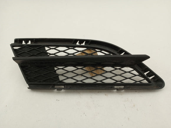 BMW 328I Passenger Right Front Bumper Grille