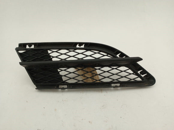 BMW 328I Passenger Right Front Bumper Grille
