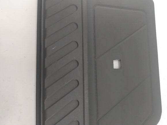 Land Rover Discovery Rear Tailgate Door Trim Panel